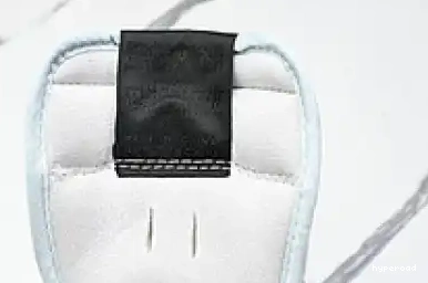 Hyperoad Low JORDAN AIR 1 0516